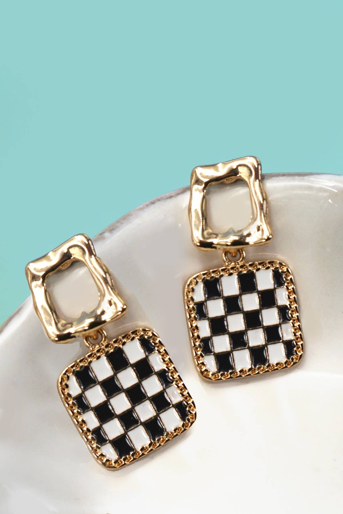 DOUBLE SQUARE CHEKER DROP EARRINGS
