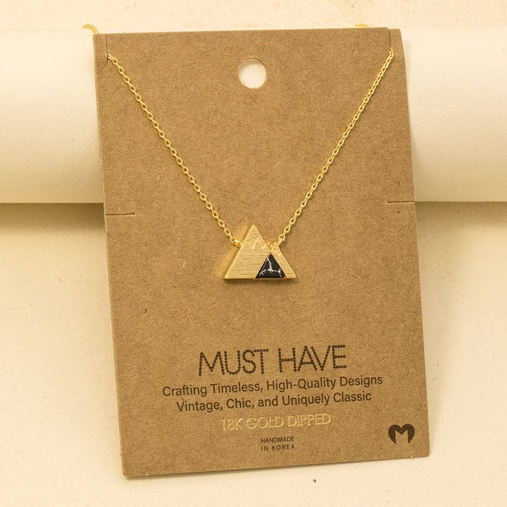 Stone Mountain Pendant Necklace: TQ