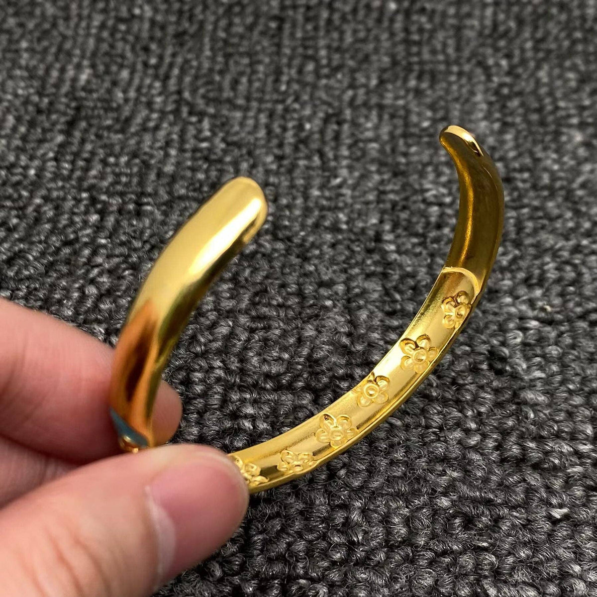 Enamel 18K Gold Plated S.Steel Flower Adjustable Cuff - FGS