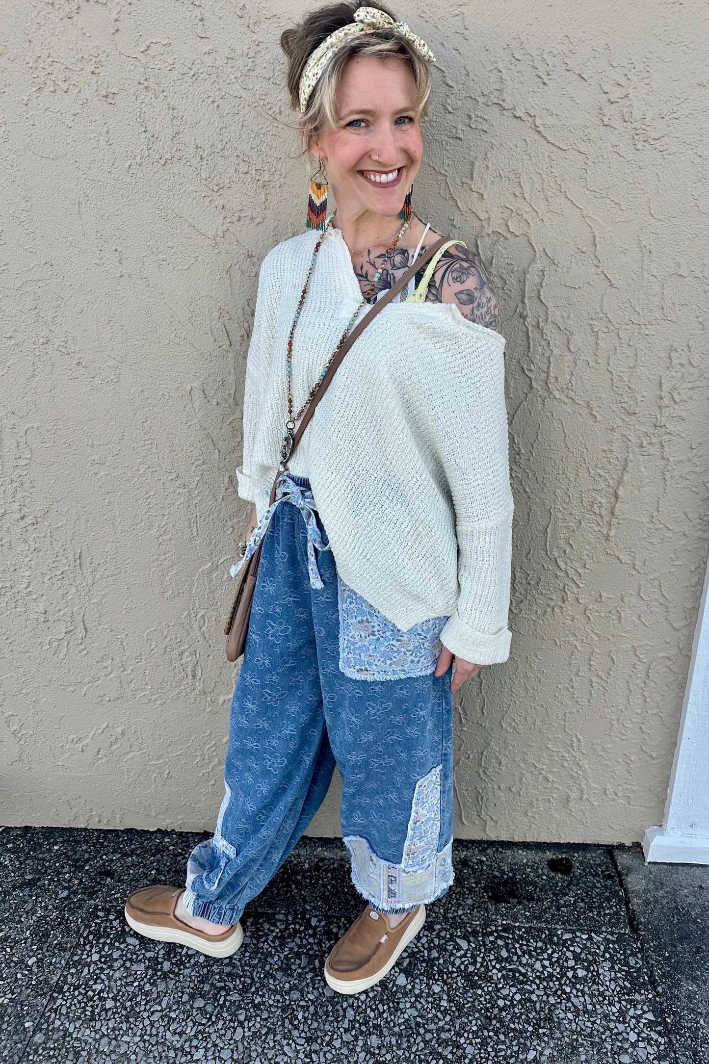Front Slit Patch Folded Sleeve Pullover
