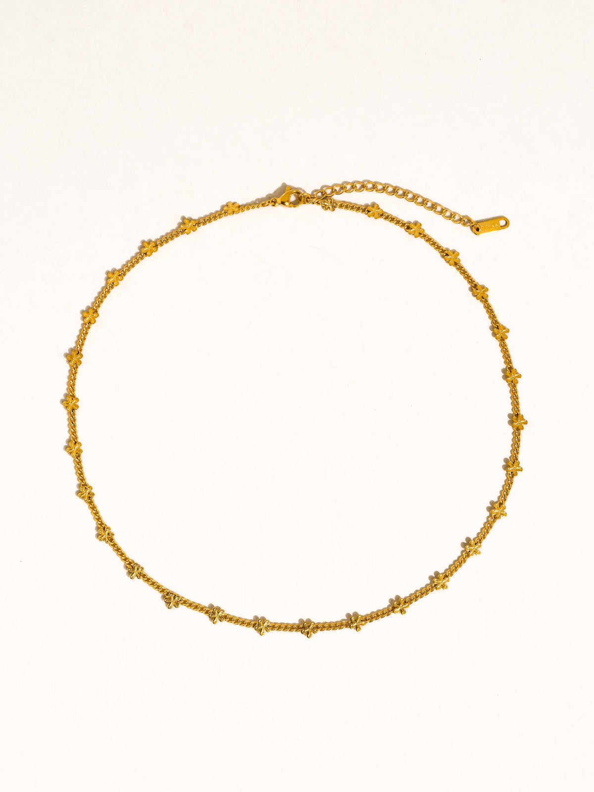 Haisley 18K Gold Non-Tarnish Dainty Flower Chain Necklace: Yellow Gold