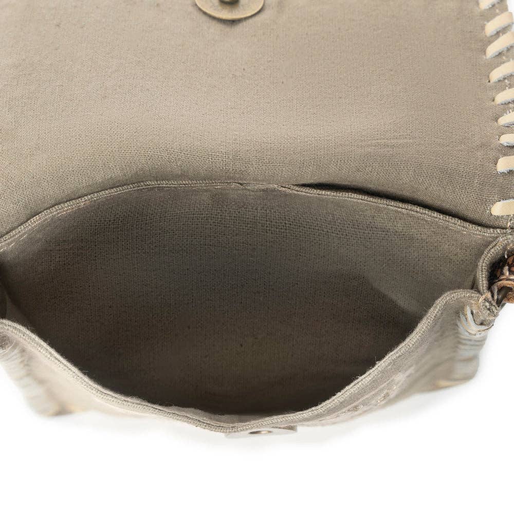 Myra Cheyenne Peaks Crossbody Bag in Dusty Olive: Dusty Olive