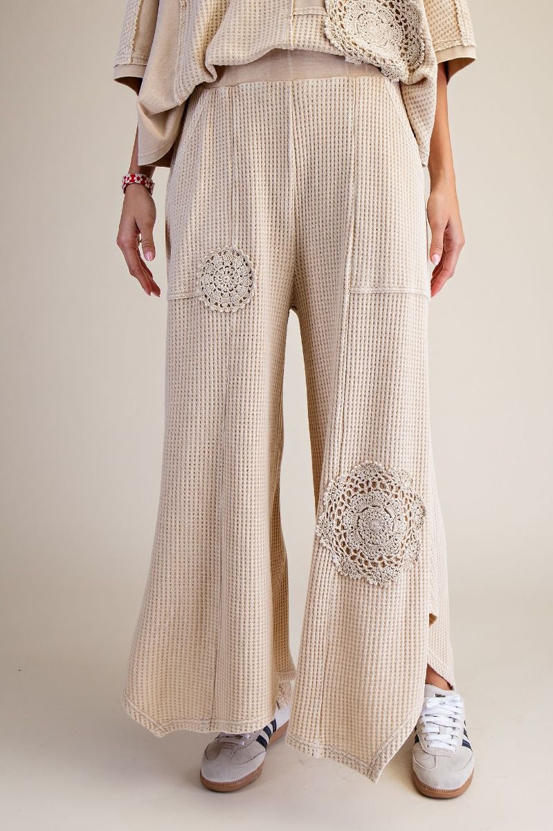 CROCHET PATCH DETAILING WASHED THERMAL PANTS-2 COLORS