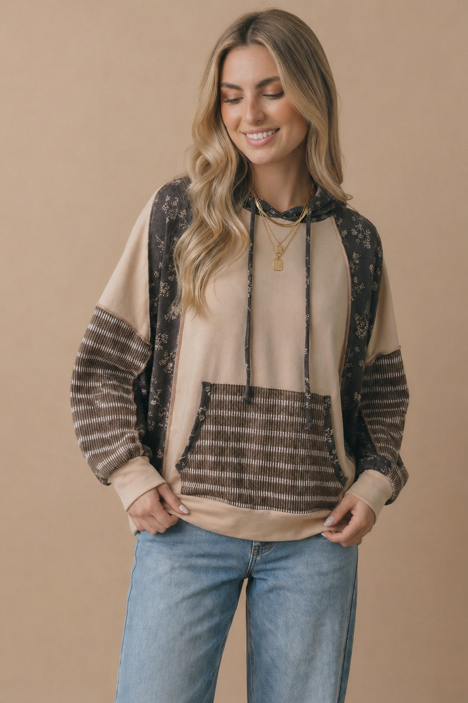 Long Sleeve Oversized Kangaroo Pocket Hoodie: TAUPE/CHARCOAL / S
