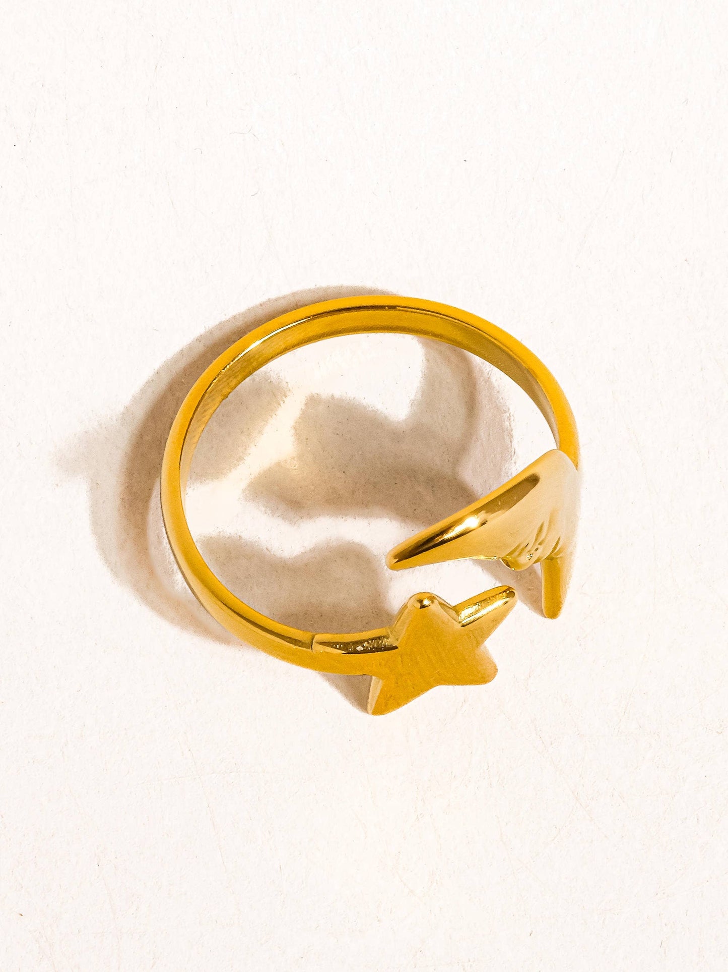 Tasa 18K Gold Non-Tarnish Star and Moon Ring: Yellow Gold