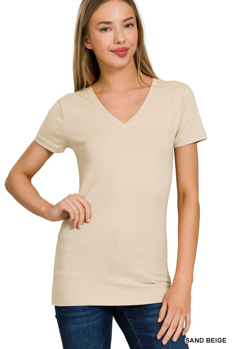 Basic vneck tee