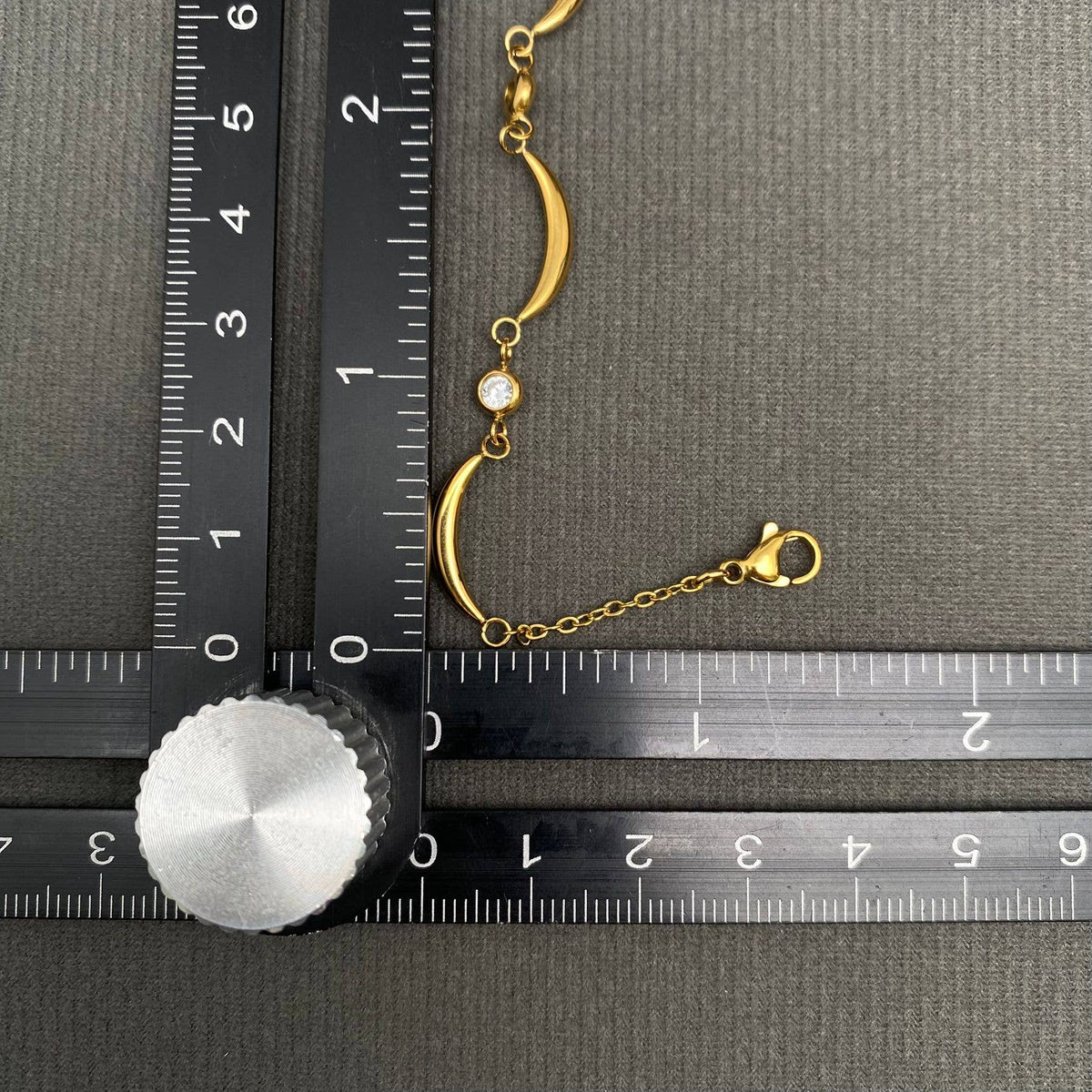 Glossy Crescent Moon 18K Gold Plated SS Bracelet - FGS/MS