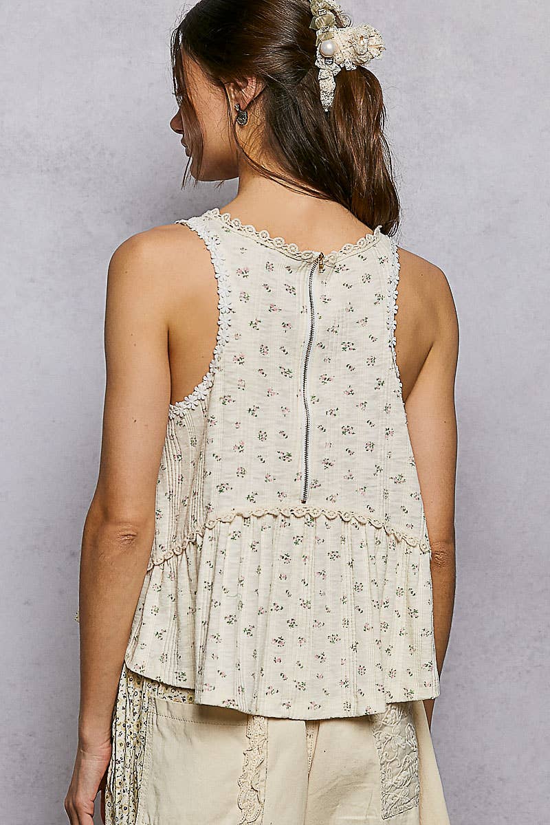 Round Neck Ruffle Hem Trim Detail Floral  S