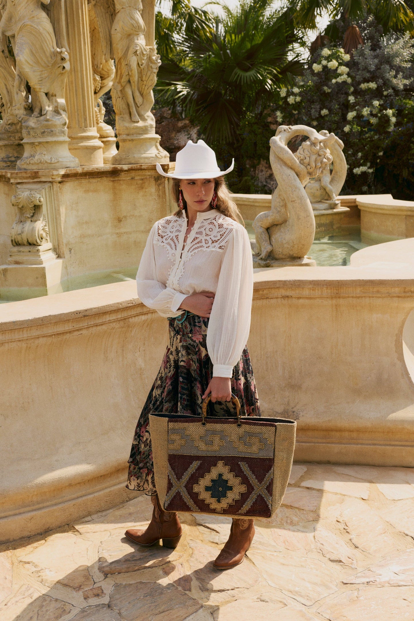 Desert Loom Jute Weekender Bag in Saffron Dune: Saffron Dune