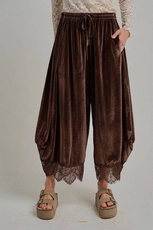 HOLIDAY VELVET FLOWY WIDE BALLOON LEG PANTS
