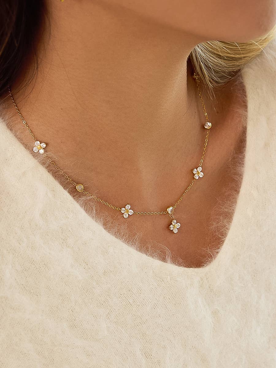 Aveline 18K Gold Non-Tarnish CZ Floral Chain Necklace: Yellow Gold