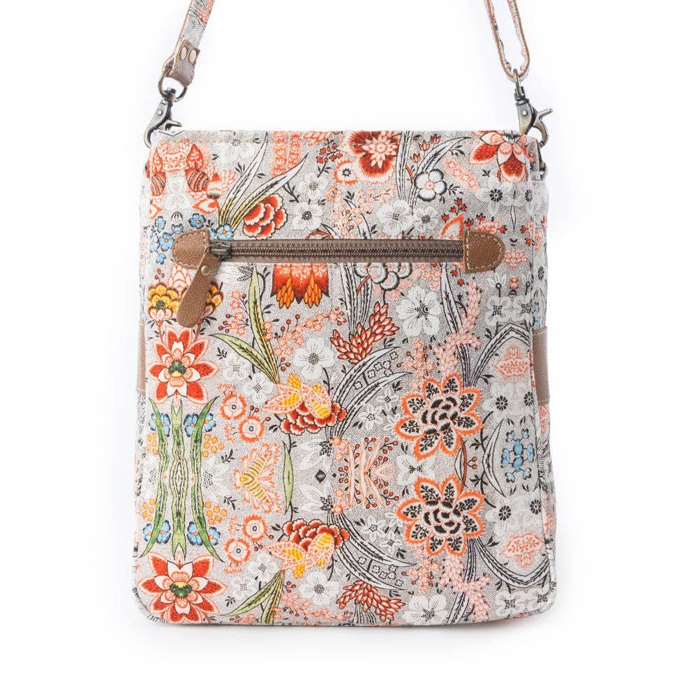 Myra Desert Bloom Shoulder Bag in Floral Multi: Floral Multi