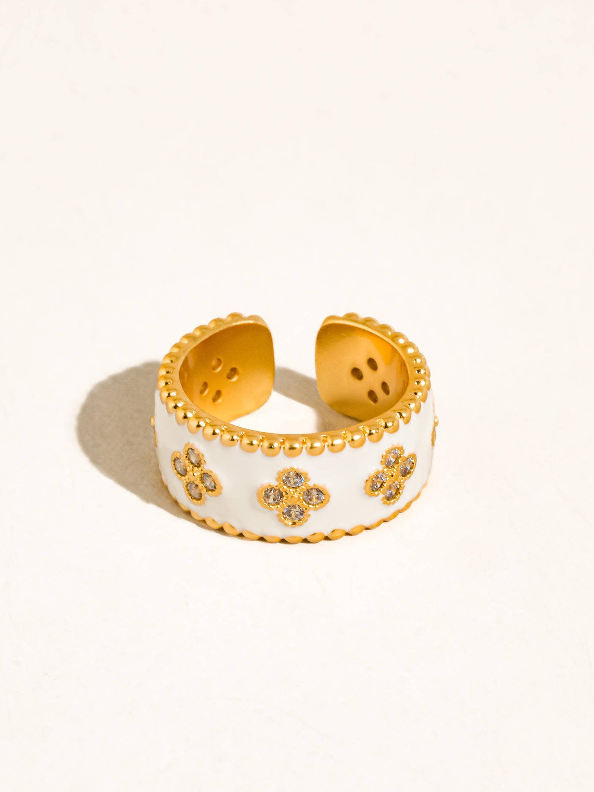 Satin 18K Gold Vintage White Enamel Floral Band Ring: White