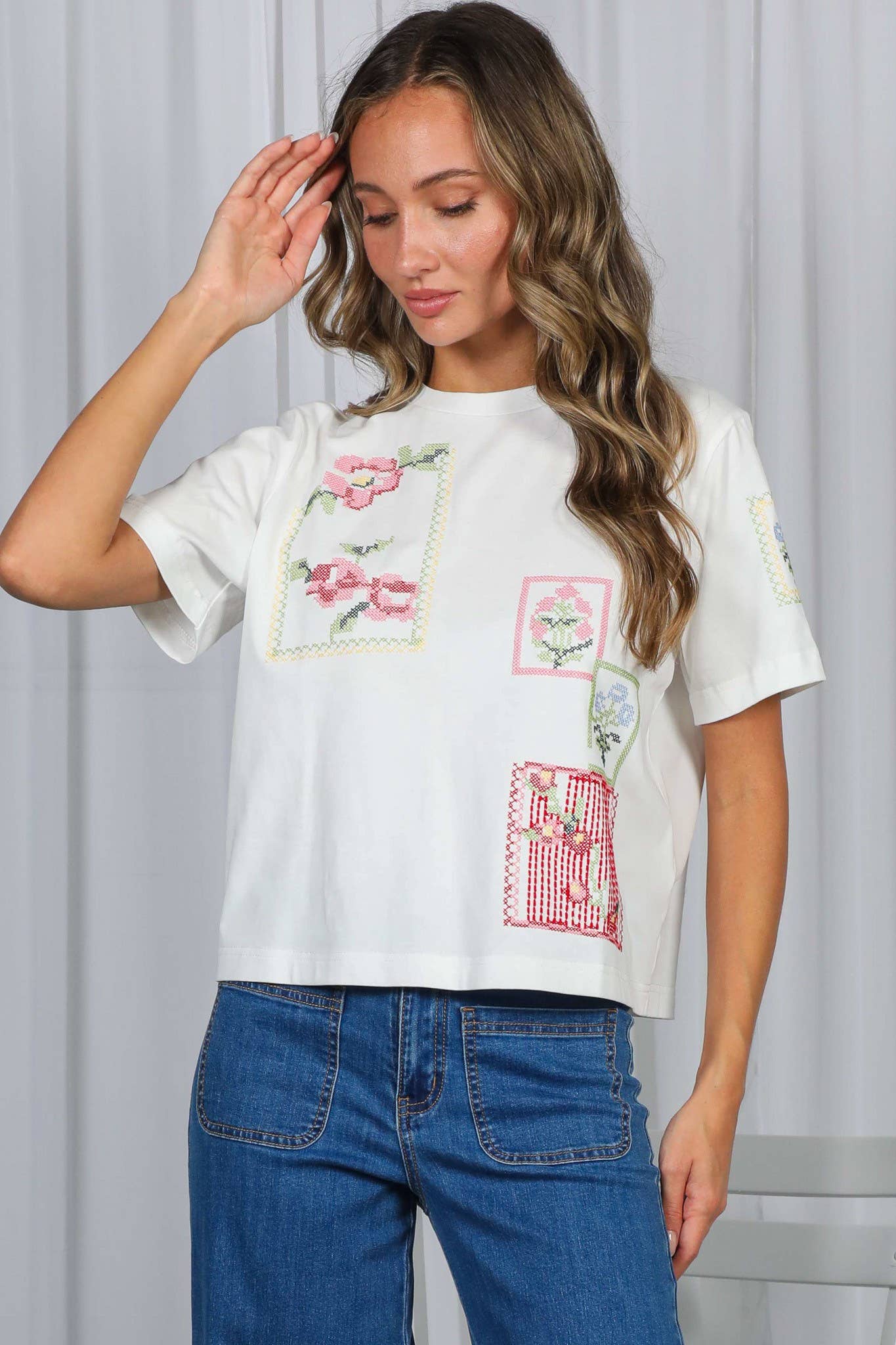 Cross-Stitch Embroidered Detail 100%Cotton Top VT82988: Off White / L