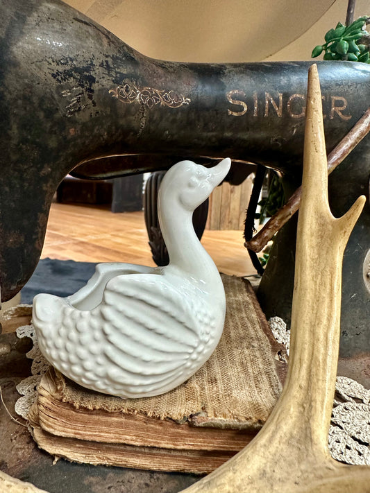 Mini Swan Planter