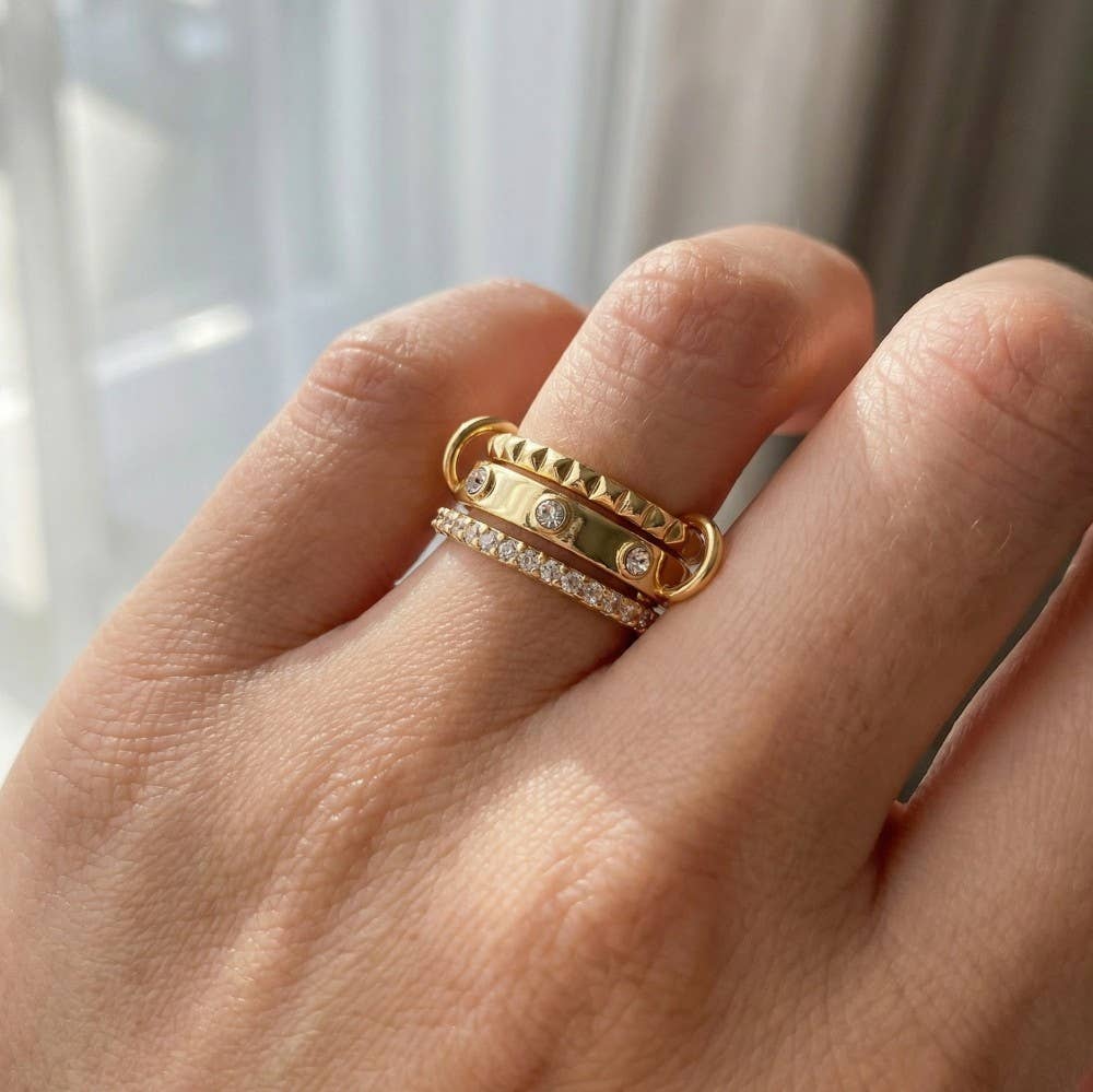 Mixed Linked Dainty Band Rings Set: GDCRY