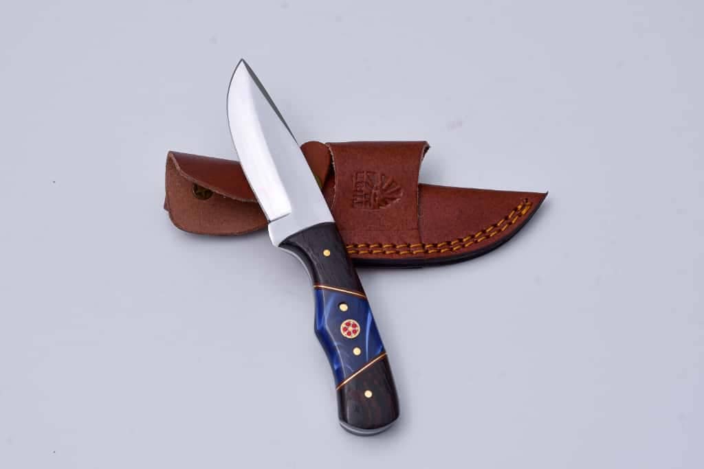 Titan Custom Skinner Knife