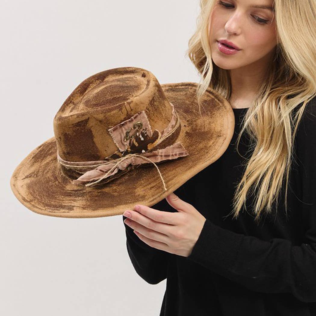 Vintage Versatile Shapeable Cowgirl & Fedora Hat With Feathe: TP