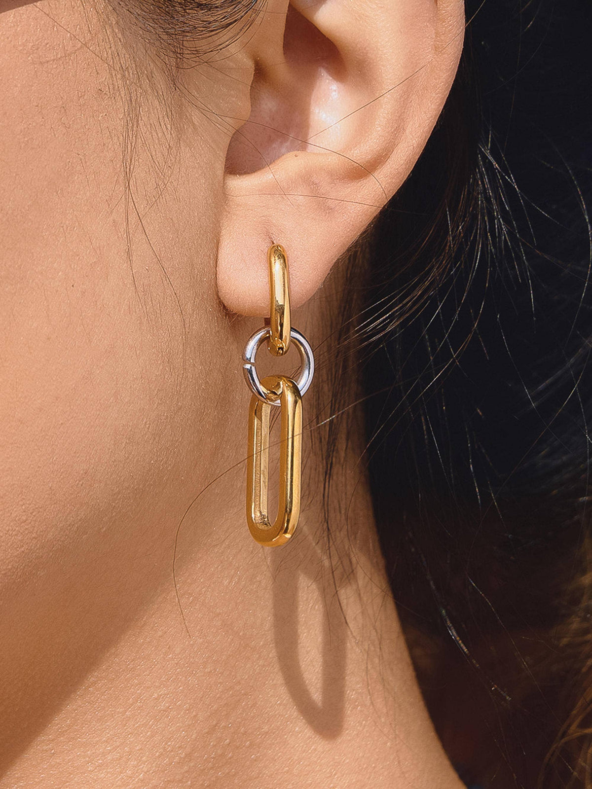 Viori 18K Gold Non-Tarnish Two Tone Link Earrings: Yellow Gold