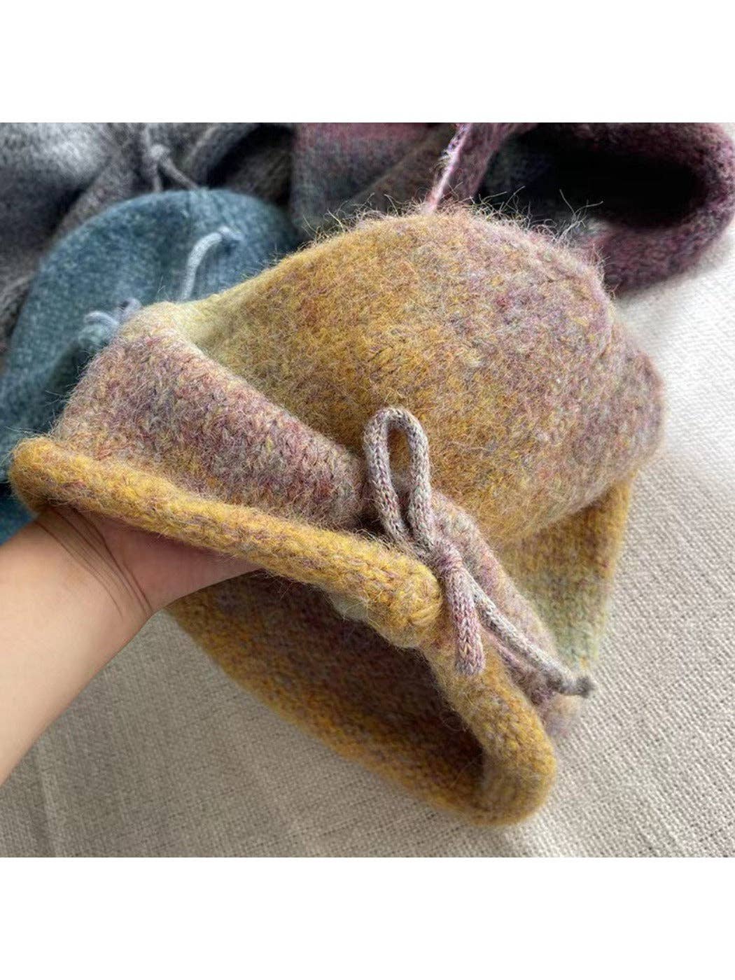 Haila - Gradient Color Adjustable Slouch Knitted Beanie: Yellow