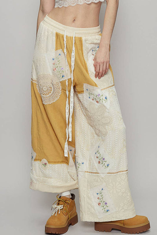 Solid lace patch detail woven pants