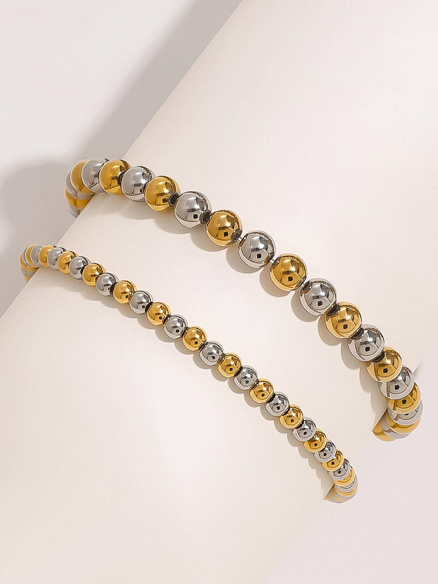 Perlisse 18K Gold Non-Tarnish Two Tone Beaded Bracelet: Multi-Colored / Perlisse-M