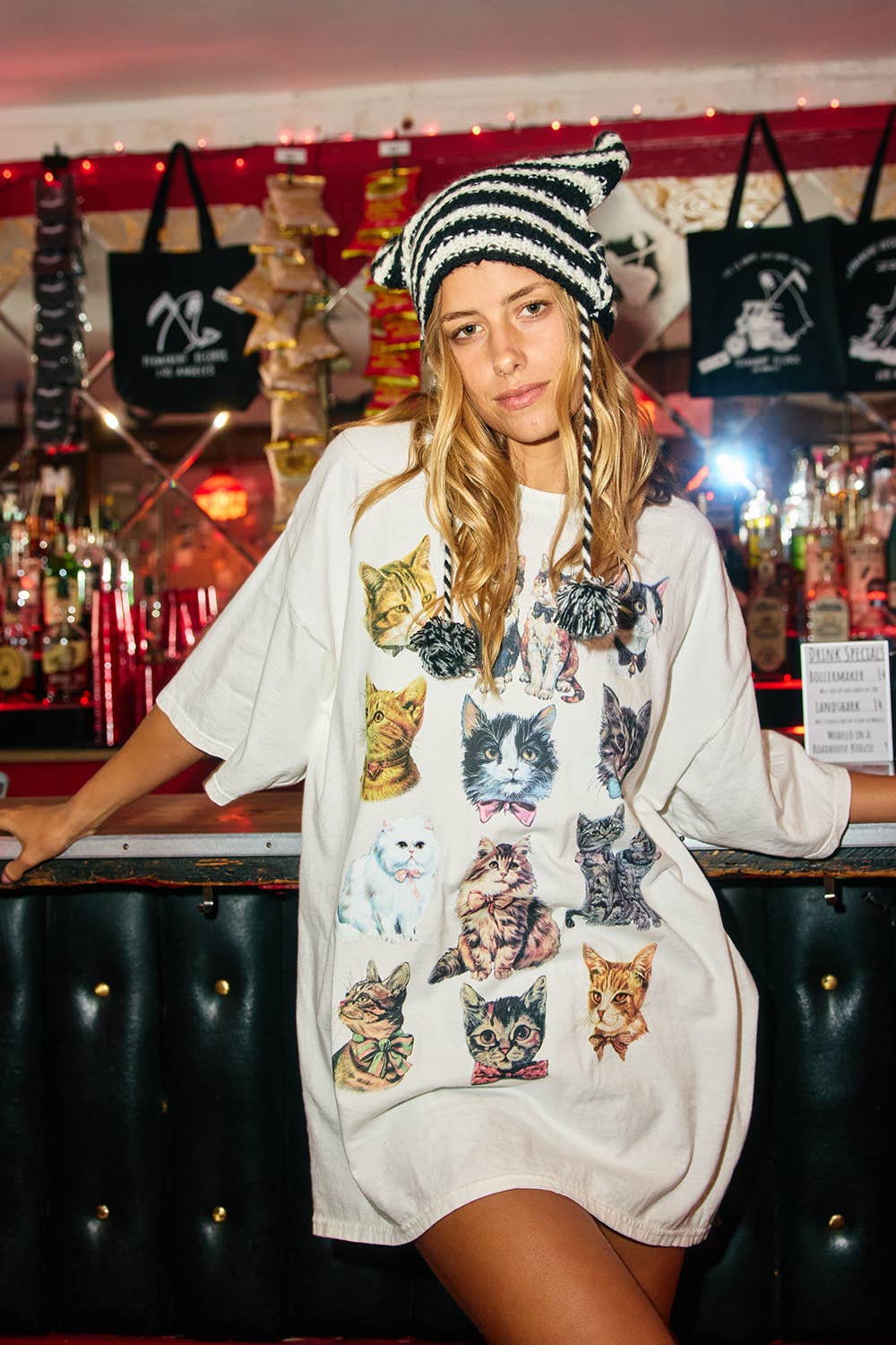 Lovely Cats Graphic Oversized T-shirt Tunic