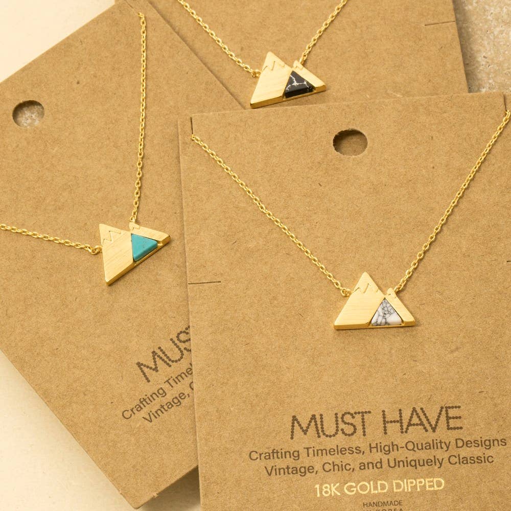 Stone Mountain Pendant Necklace: TQ