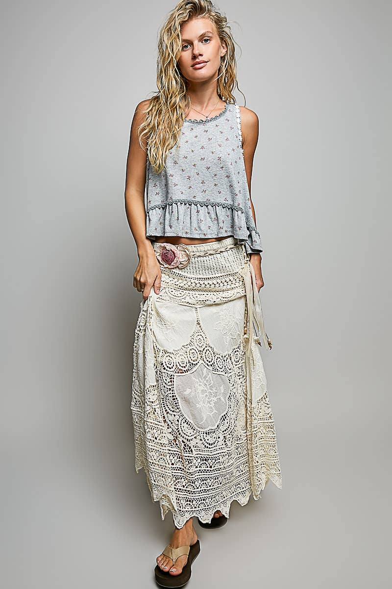 Round Neck Ruffle Hem Trim Detail Floral M