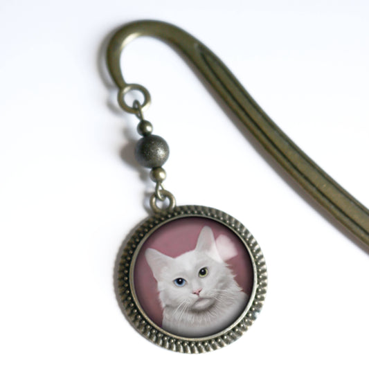 Best Friends long-Haired White Cat Bronze and Glass Bookmark