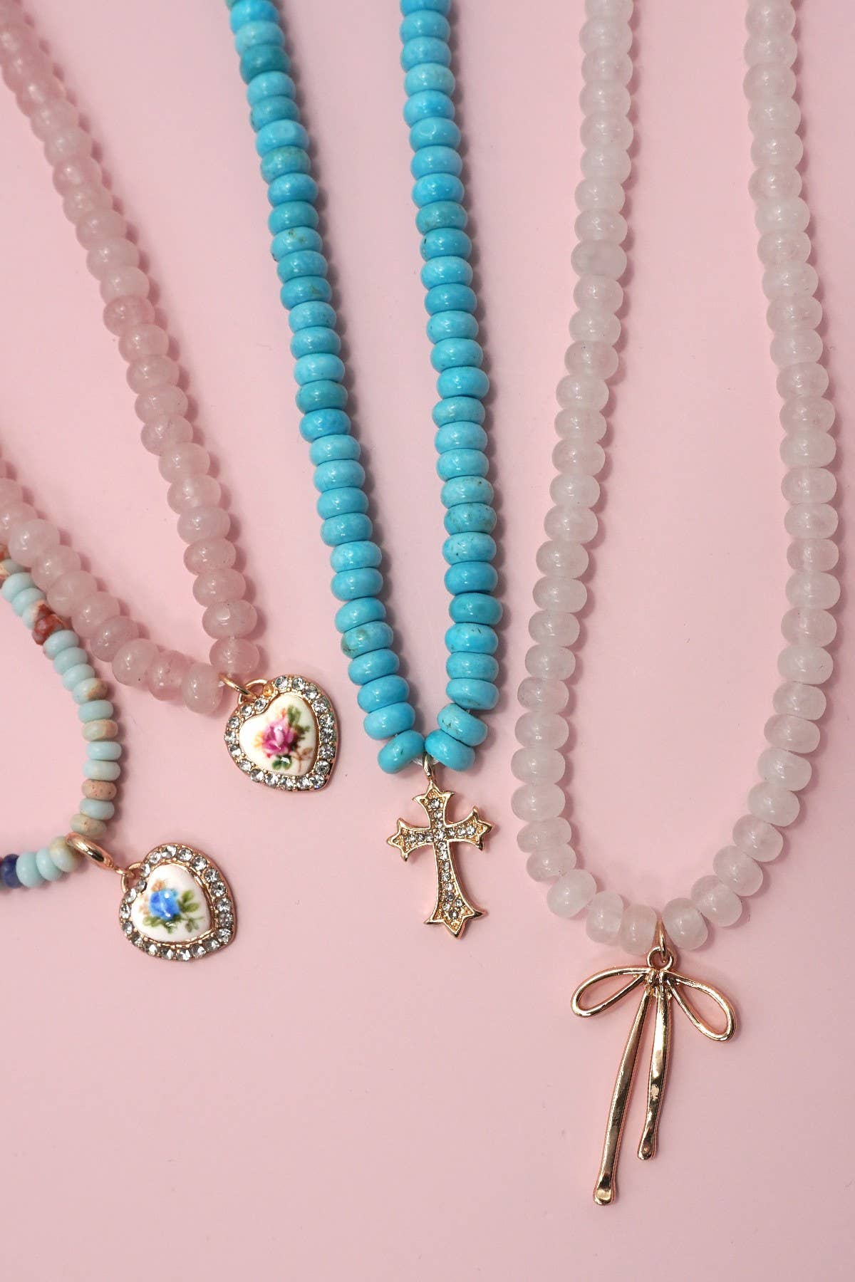 NATURAL SEMI PRECIOUS STONE BEADED CHARM NECKLACE | 80N91561: Rose Quartz