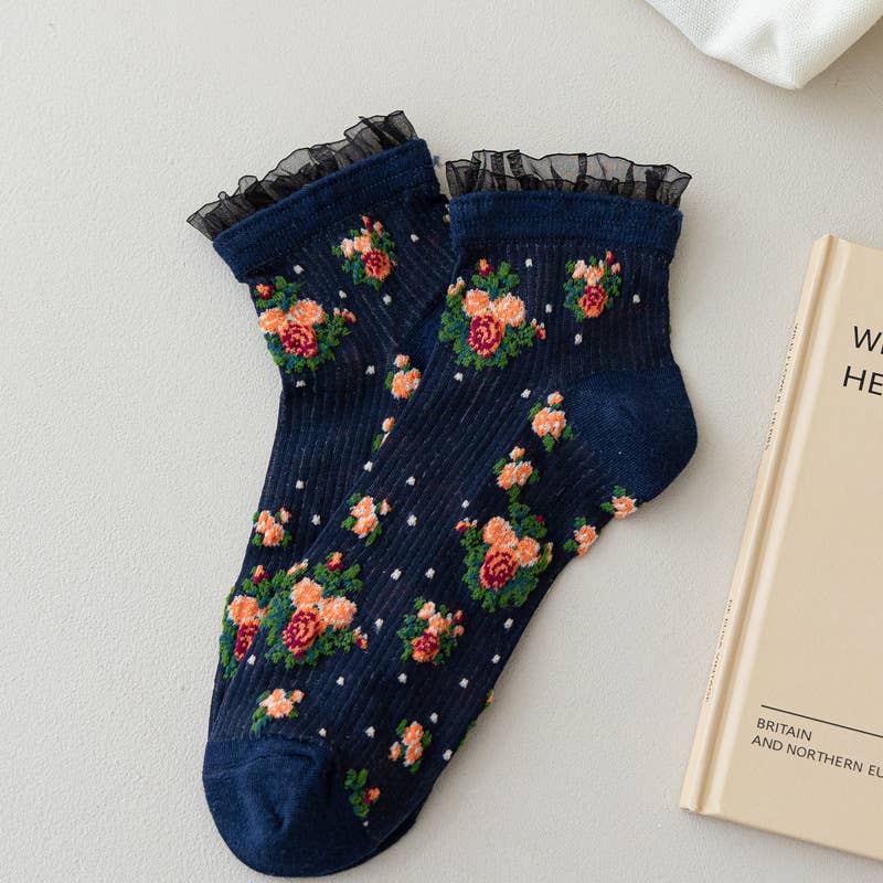 Small flower breathable thin black and white lace short sock: Dark-blue