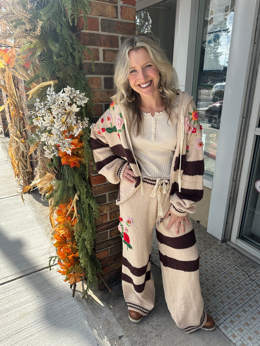 Striped pattern 3D embroidered hoodie zip-up sweater top