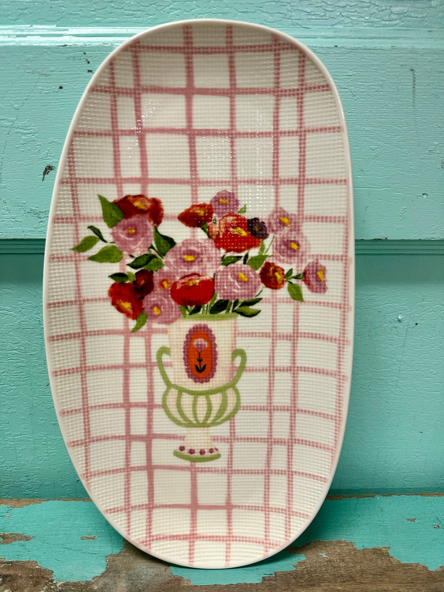 Textured Stoneware Plate w/ Flowers in Vase, 2 Styles