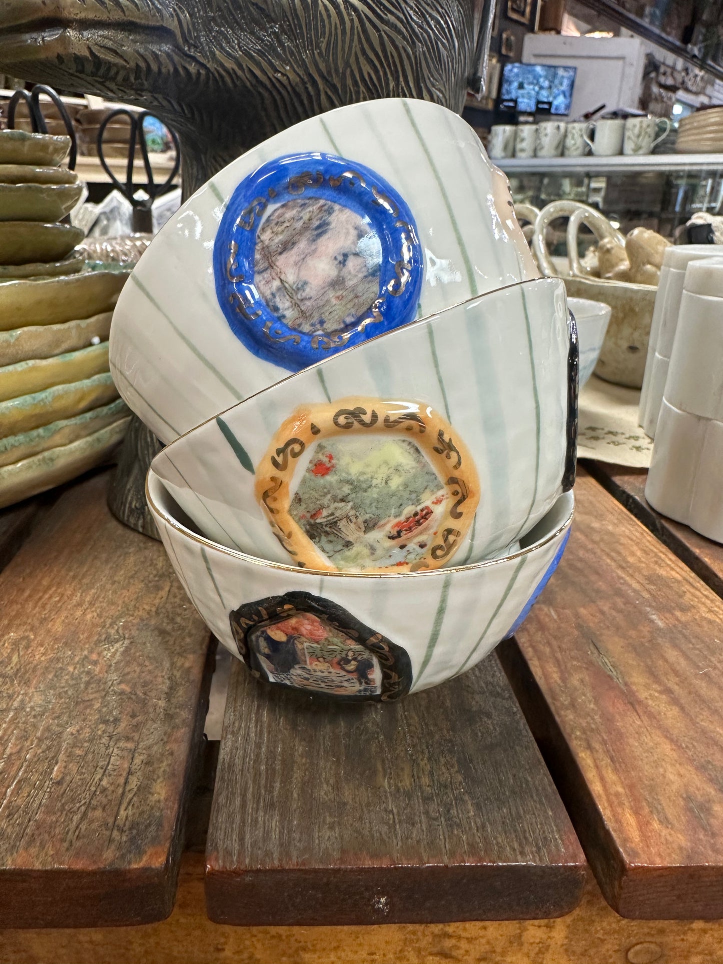 Embossed Hand-Painted Bowl with Gold Electroplating