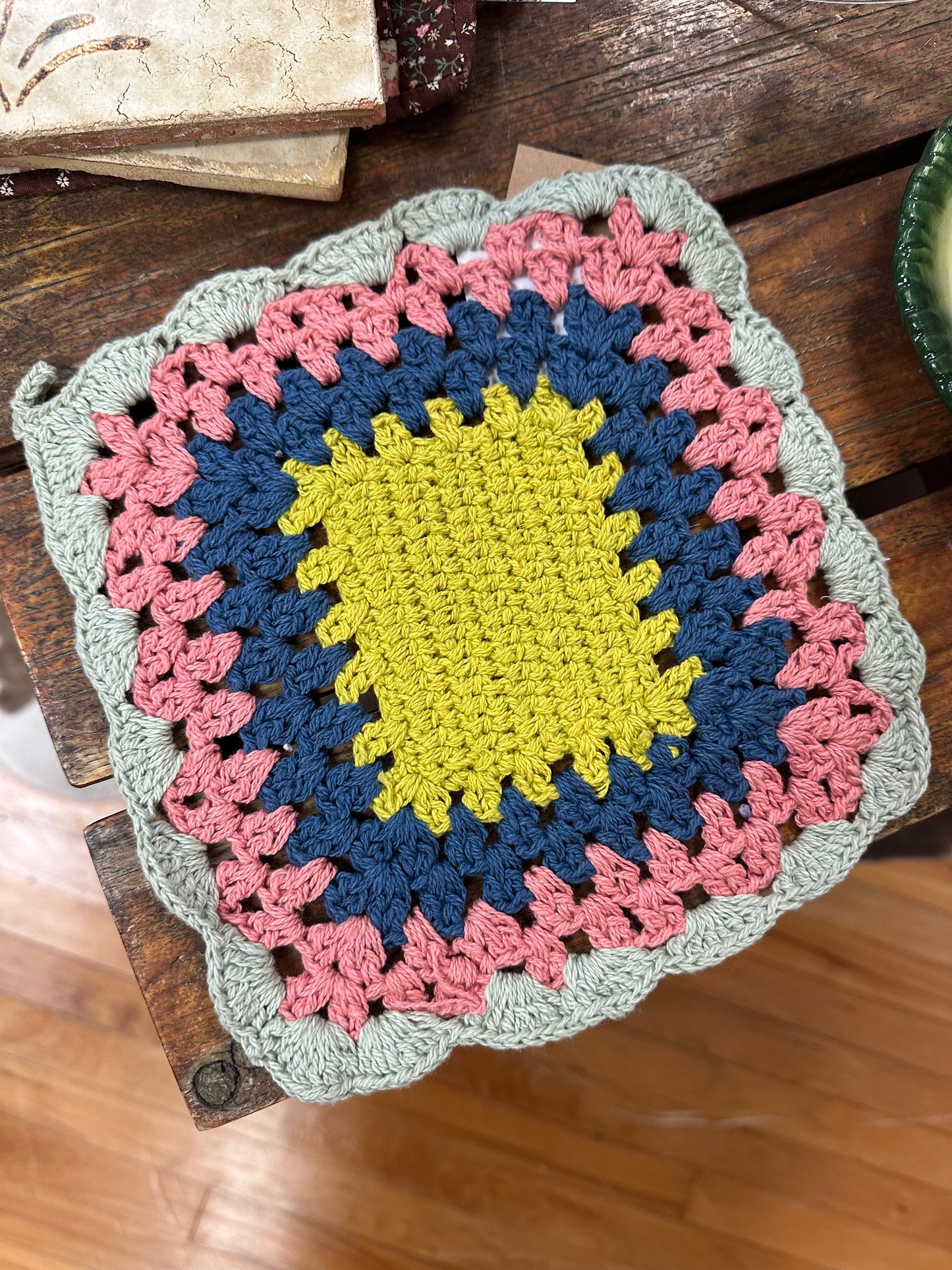 Cotton Crocheted Scalloped Pot Holder