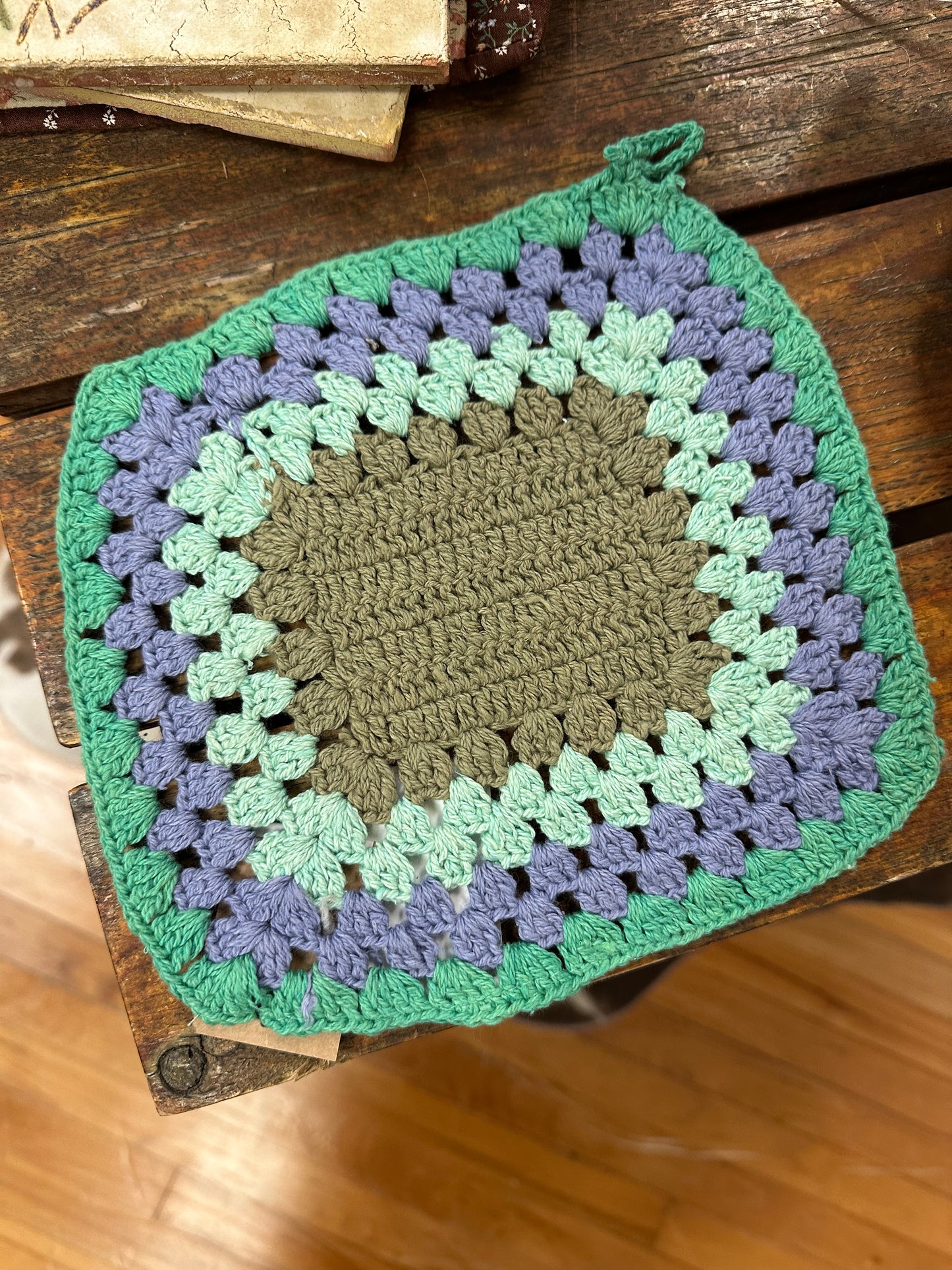 Cotton Crocheted Scalloped Pot Holder