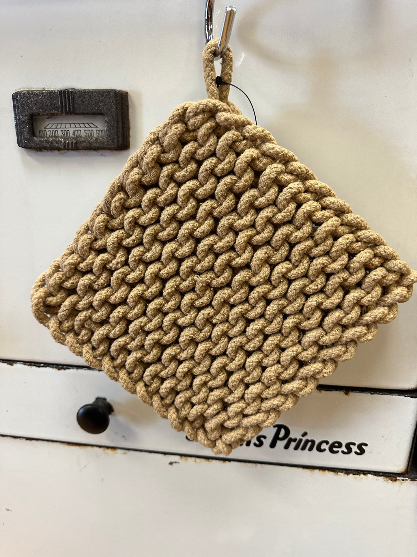 Woven Pot Holder