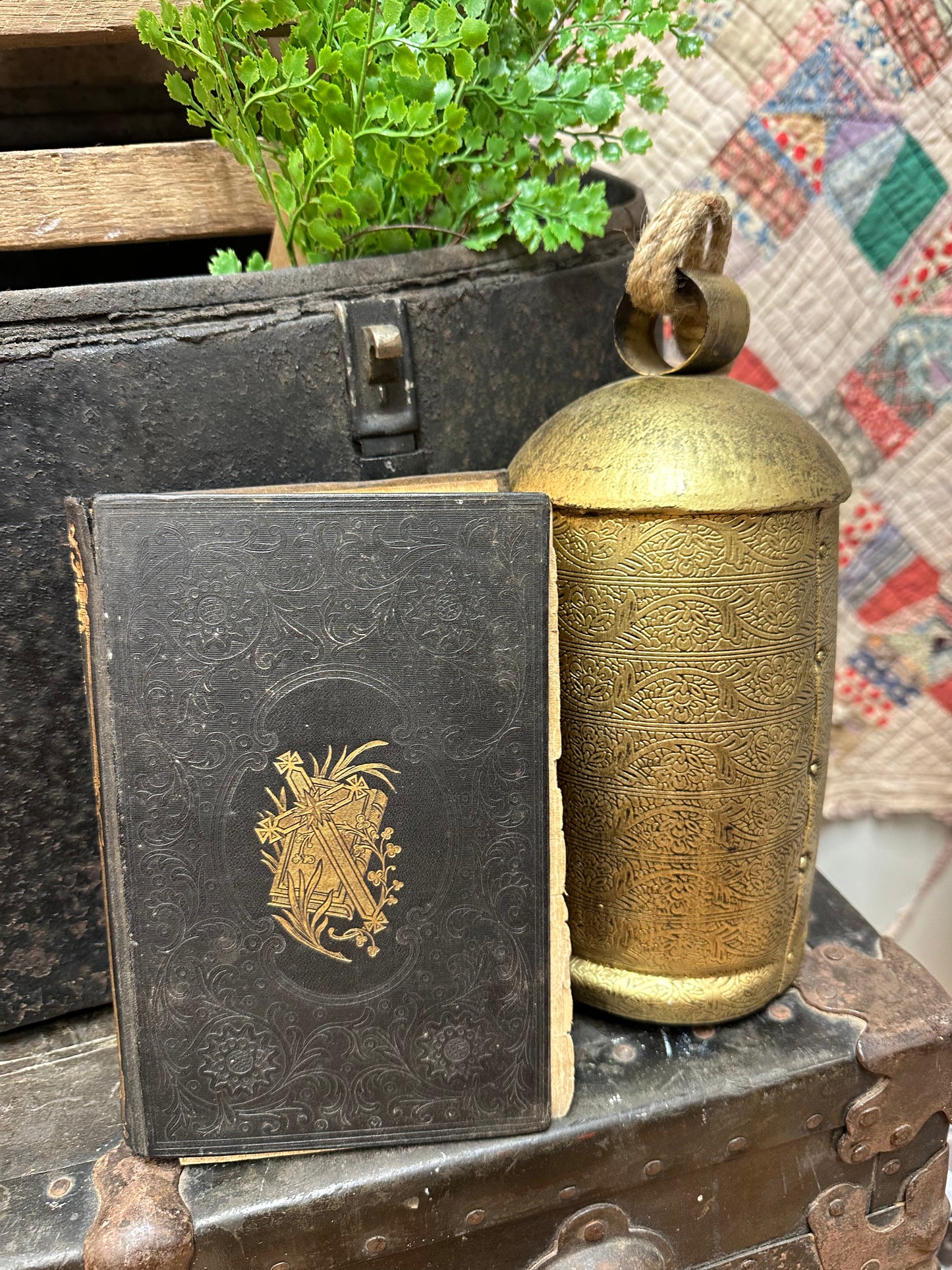 Vintage German Bible 1906