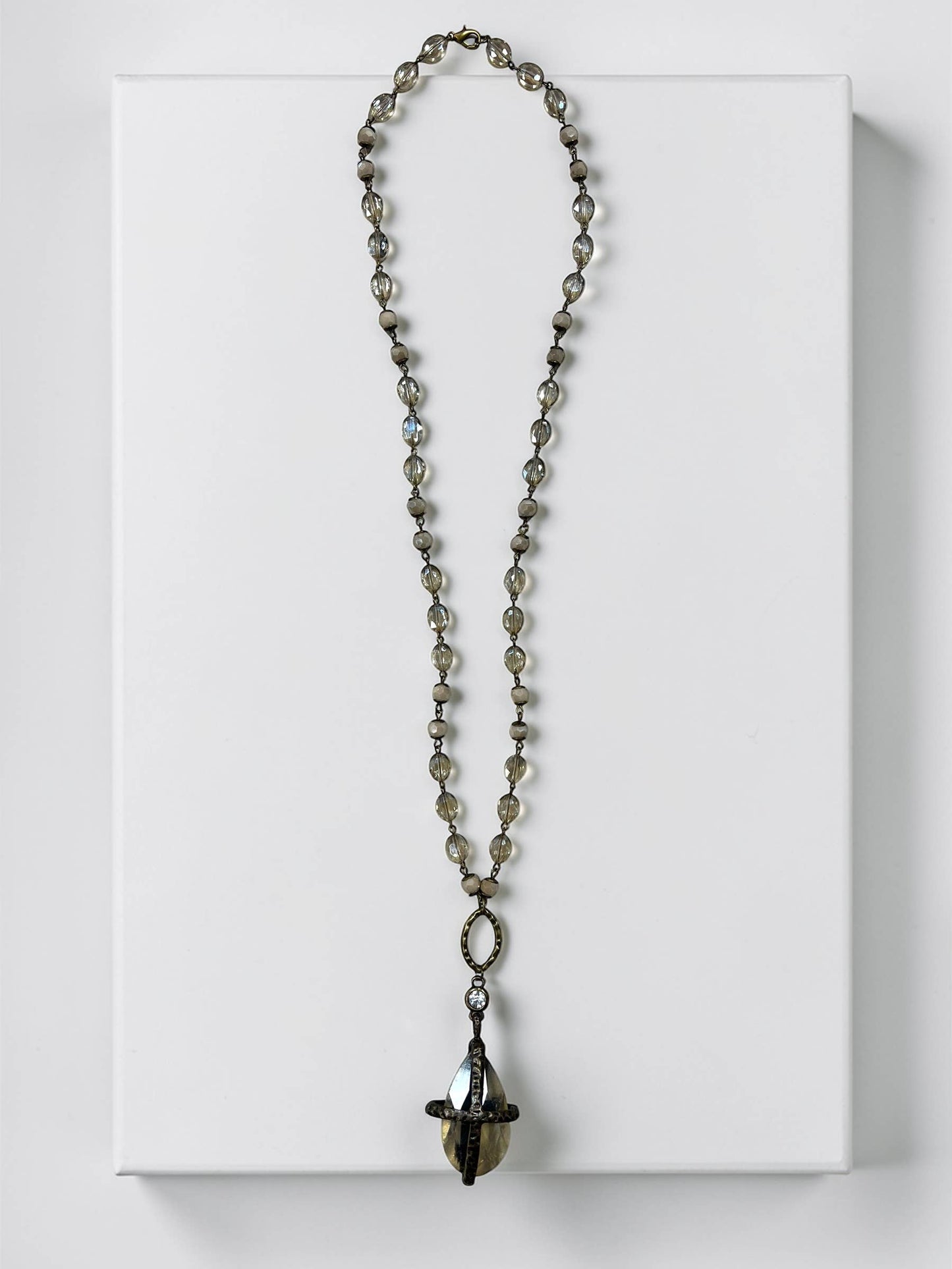 30” champ ivory mix necklace with 3 station heirloom pendant