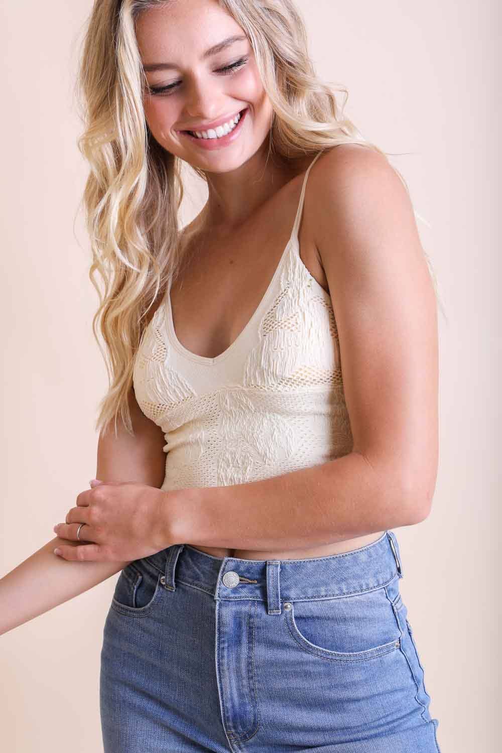 Seamless Padded V Neck Brami 🎀: Ivory