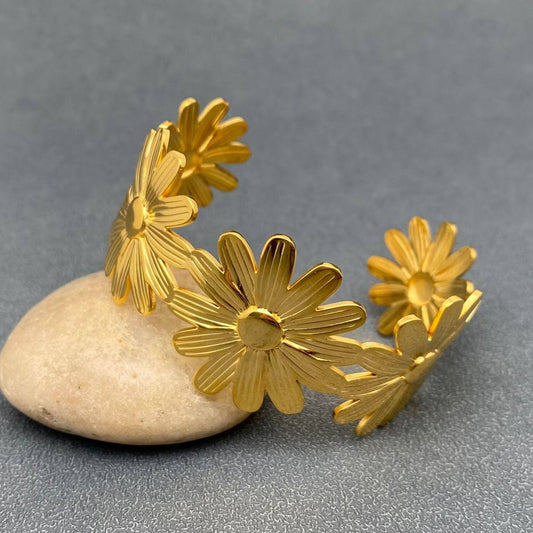 18K Gold Plated Stainless Steel Flower Cuff Bangle - FGS