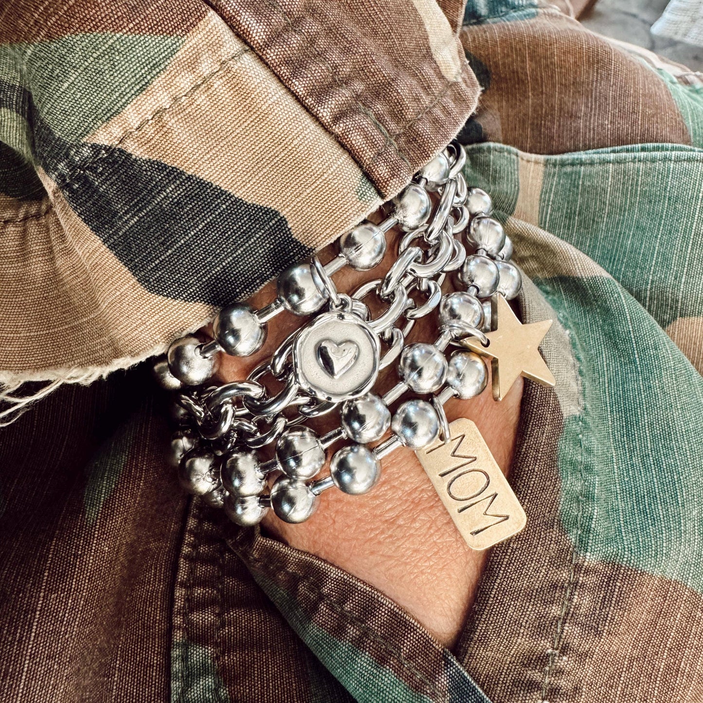 Hand Stamped MOM Brass Tag Bracelet: 7.5