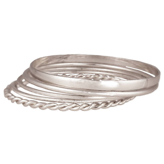 Classic Fashion Silver Bangle Set