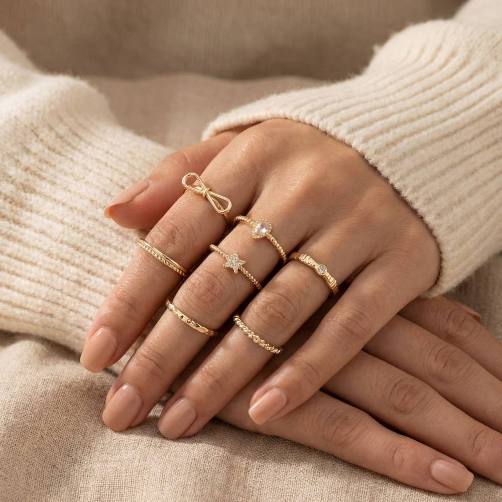 Seven Piece Assorted Rings Set: GCL