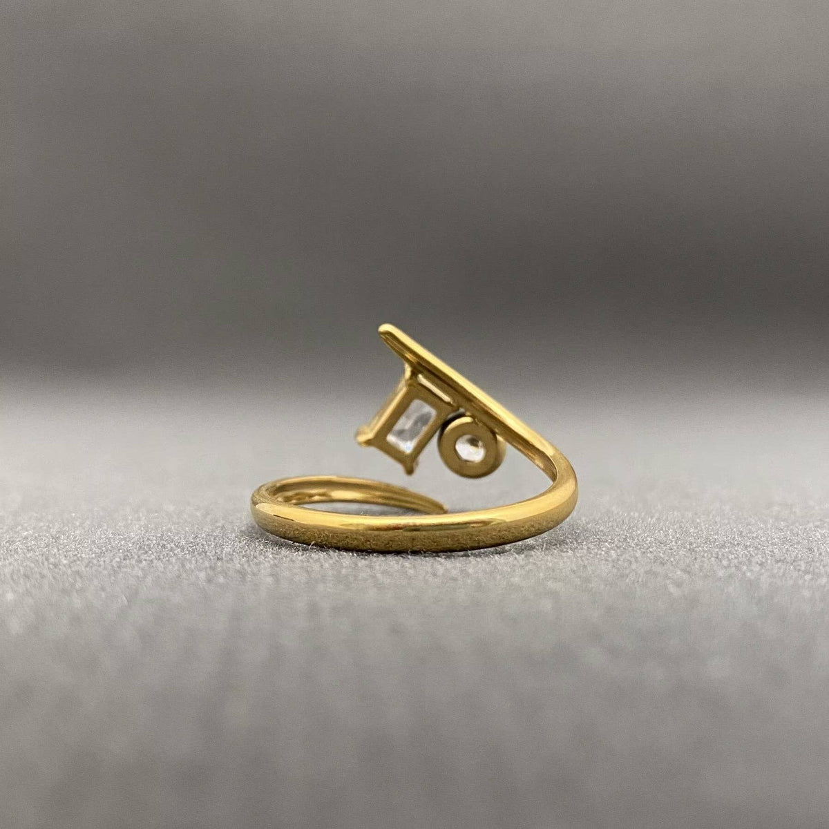 Zircon inlaid 18K Gold Plated Stainless Steel Ring - FGS