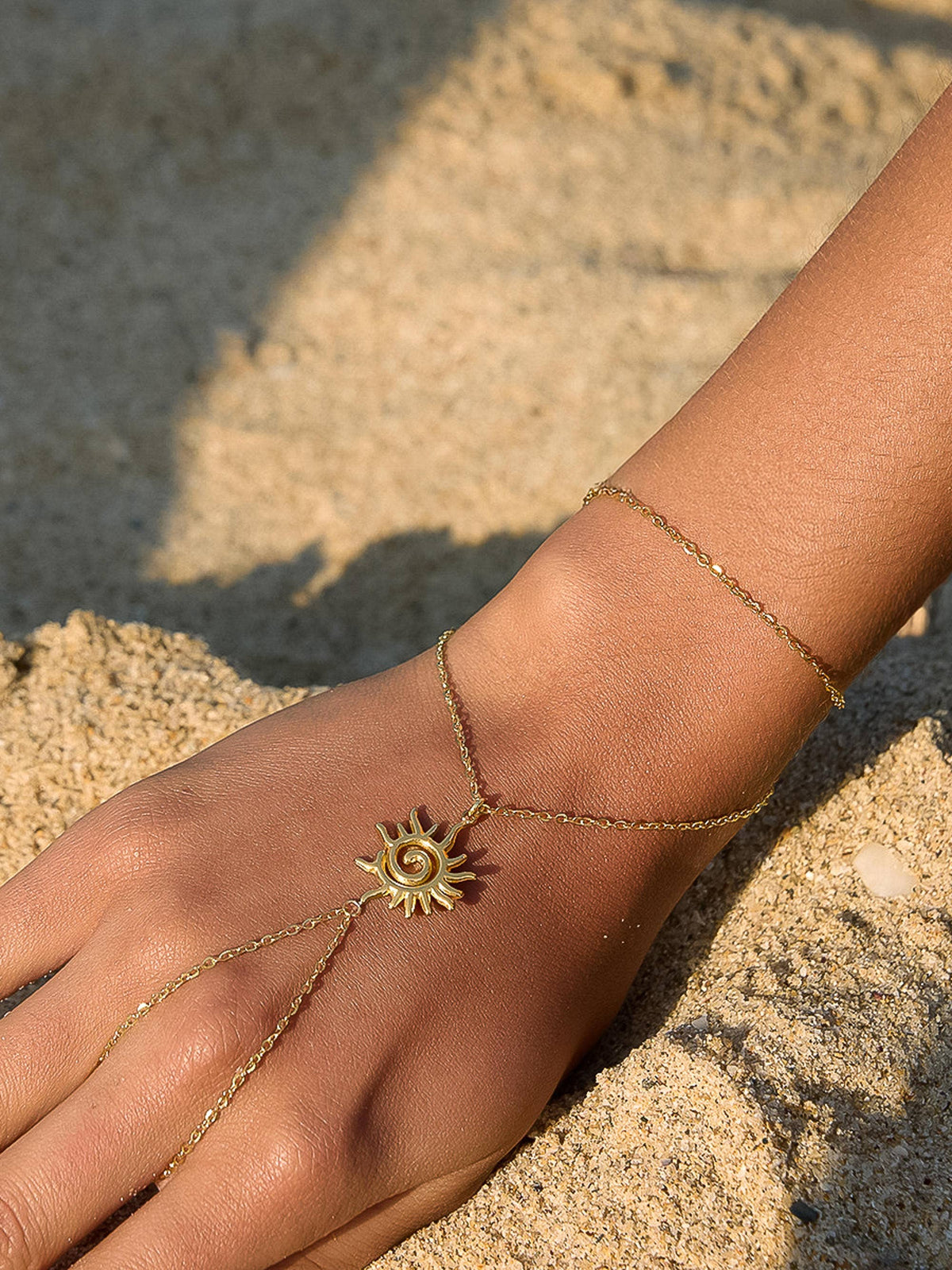Carmela 18K Gold Non-Tarnish Sun Charm Hand Chain: Yellow Gold