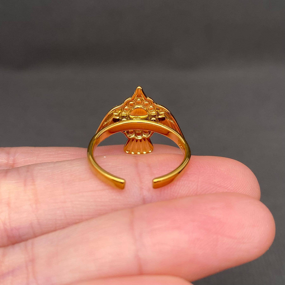 Stone Inlaid Bird 18K Gold Plated Stainless Steel Ring - FGS