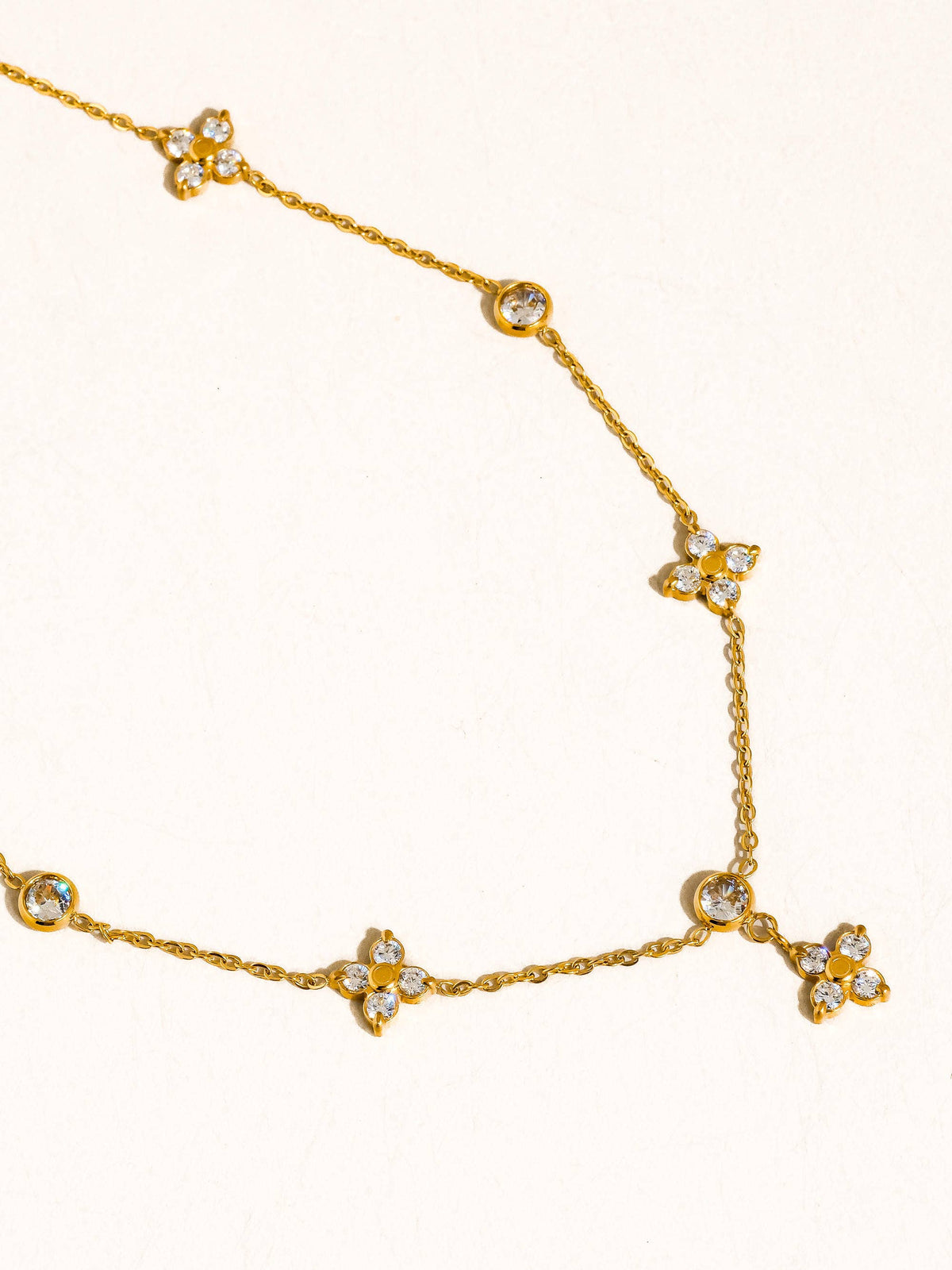 Aveline 18K Gold Non-Tarnish CZ Floral Chain Necklace: Yellow Gold