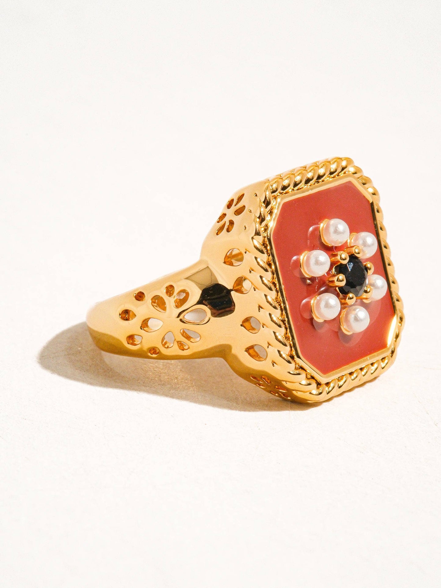 Rouge 18K Gold Red Enamel Vintage Adjustable Ring: Red